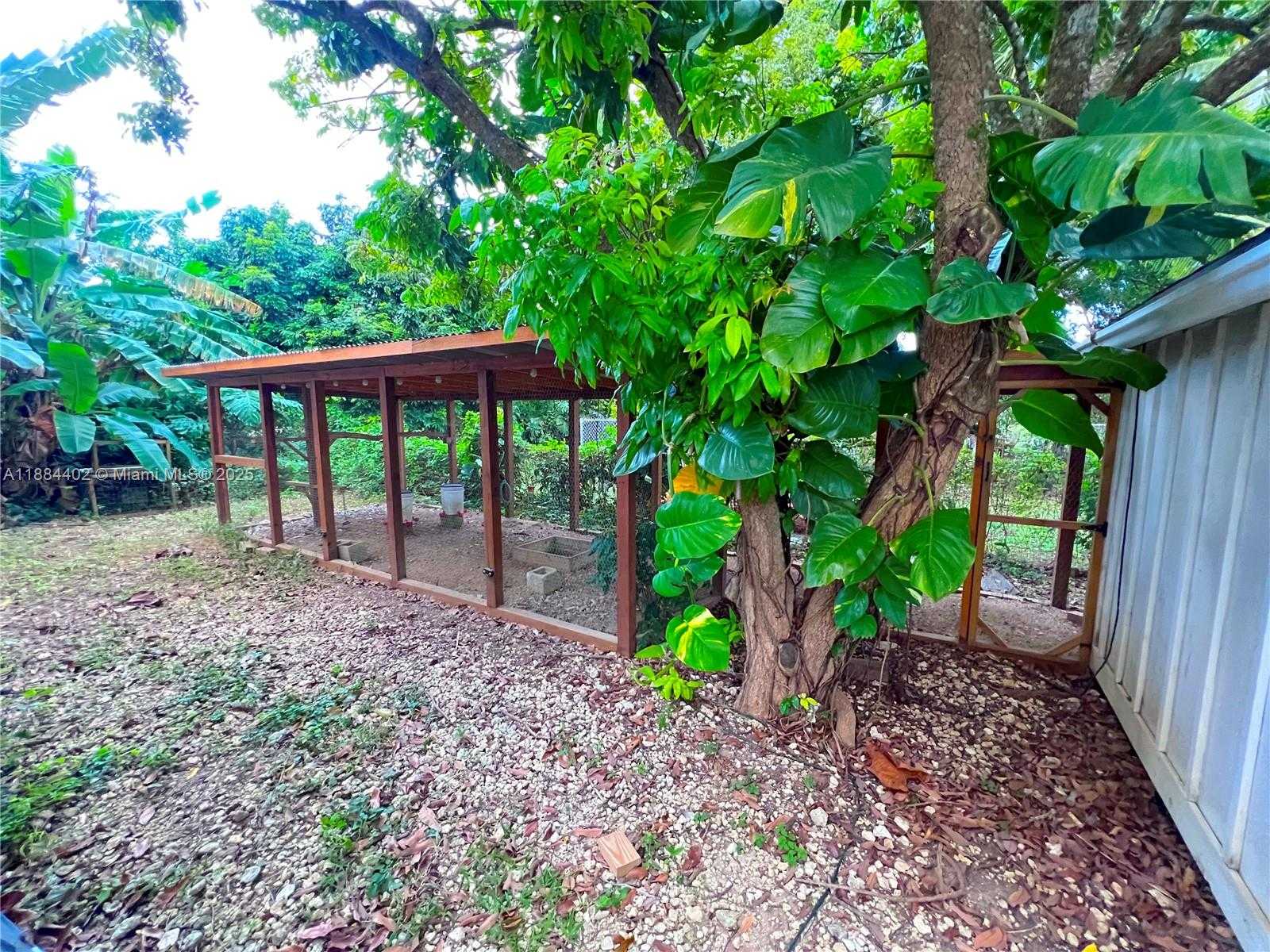 Small Image of 22600 SOUTH WEST 180TH CT, Miami Number 34