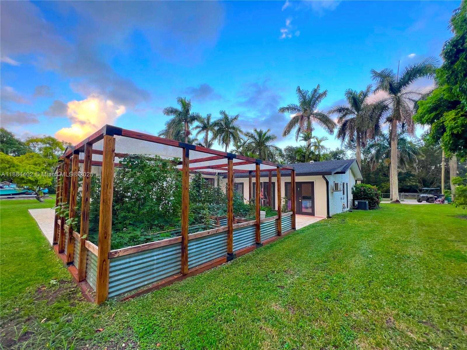 Small Image of 22600 SOUTH WEST 180TH CT, Miami Number 45