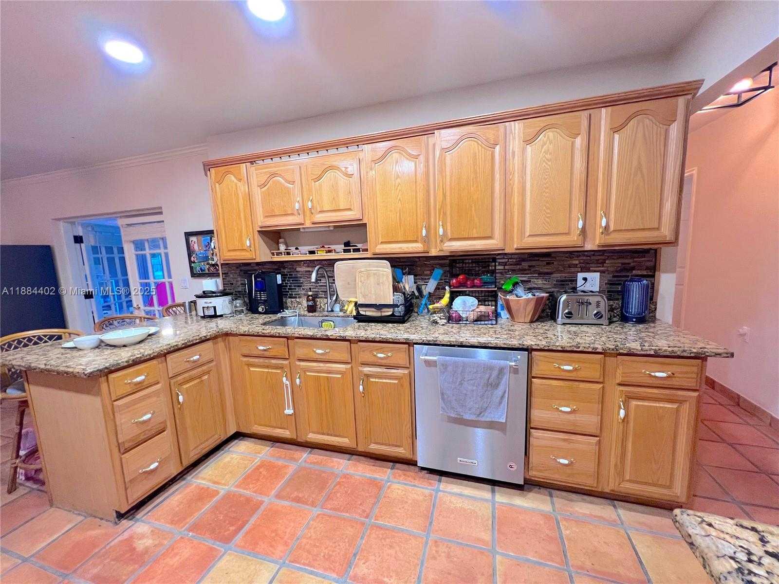 Small Image of 22600 SOUTH WEST 180TH CT, Miami Number 6