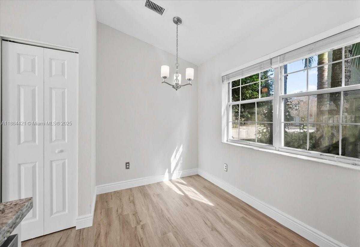 Small Image of 800 NORTH WEST 99TH AVE, Plantation Number 10