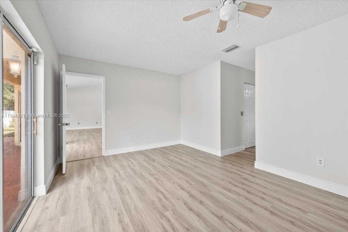 Small Image of 800 NORTH WEST 99TH AVE, Plantation Number 16