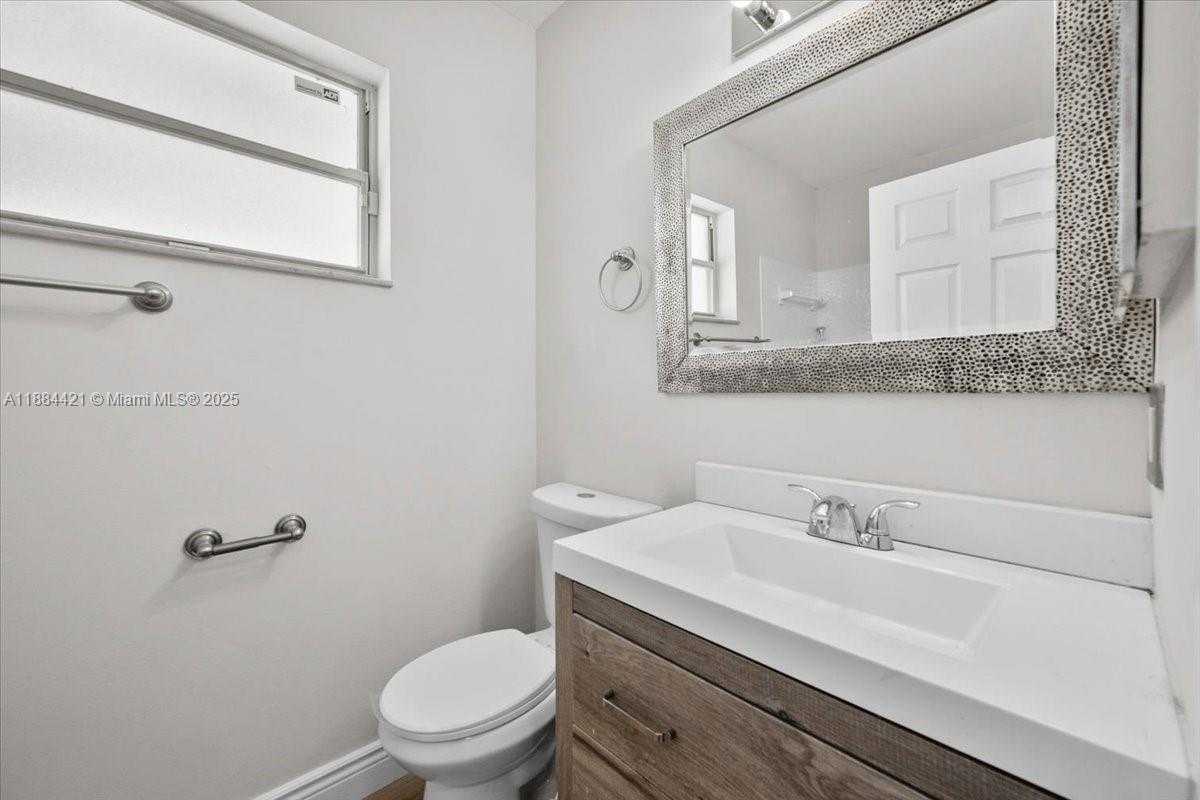 Small Image of 800 NORTH WEST 99TH AVE, Plantation Number 23