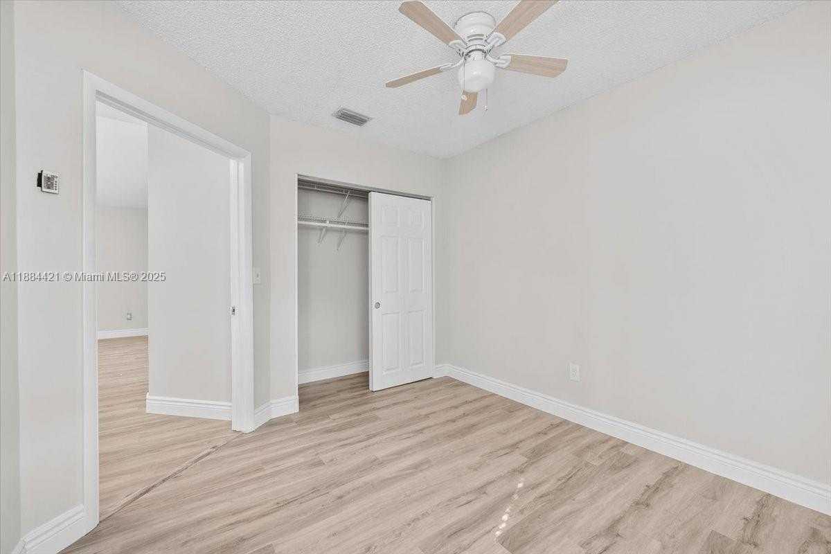 Small Image of 800 NORTH WEST 99TH AVE, Plantation Number 25