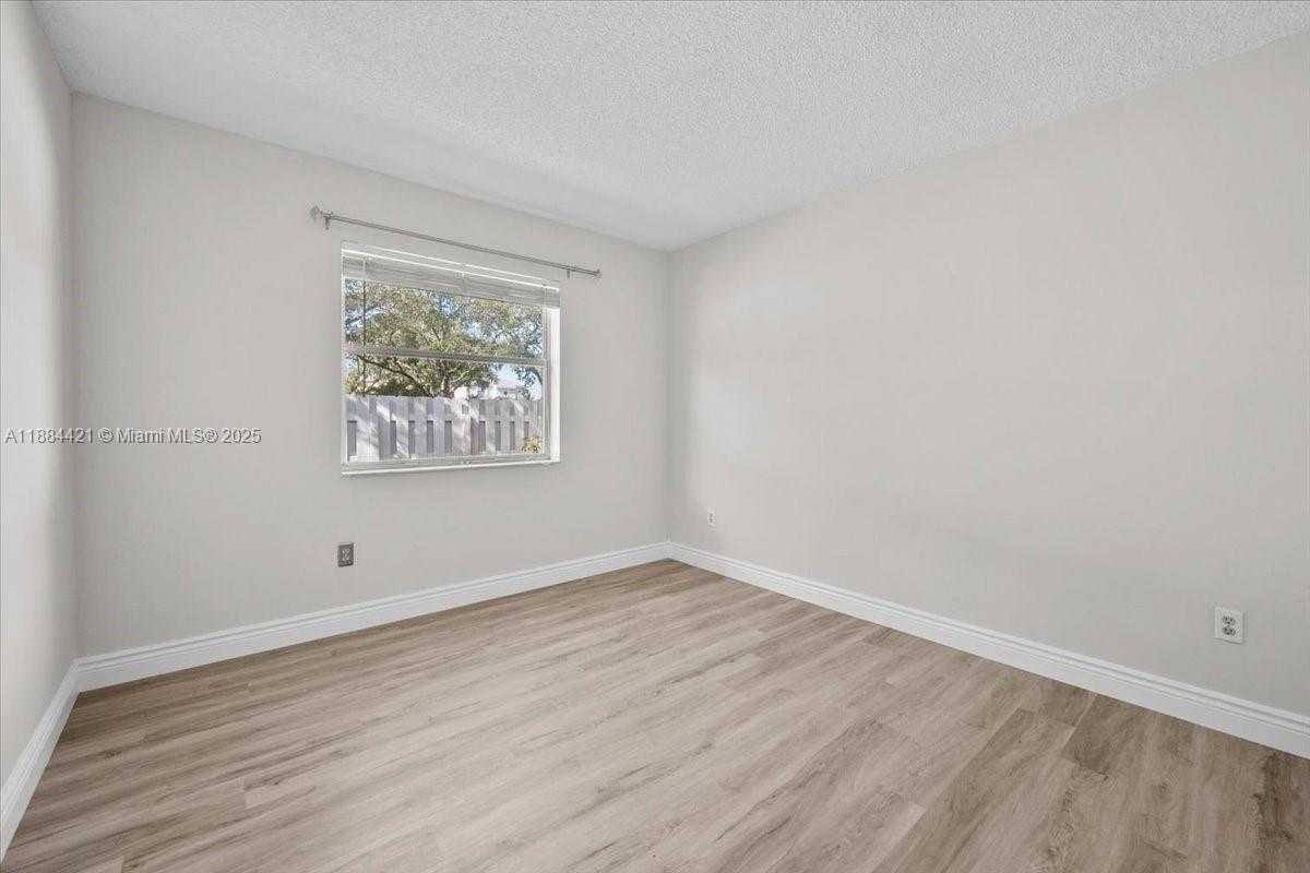 Small Image of 800 NORTH WEST 99TH AVE, Plantation Number 26