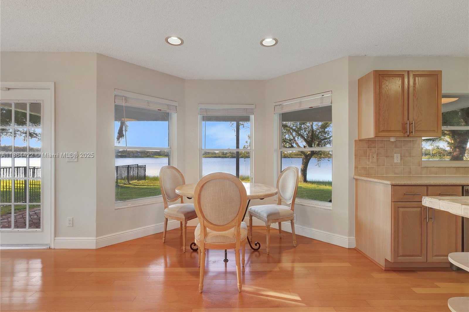 Small Image of 17516 NORTH WEST 7TH ST, Pembroke Pines Number 19