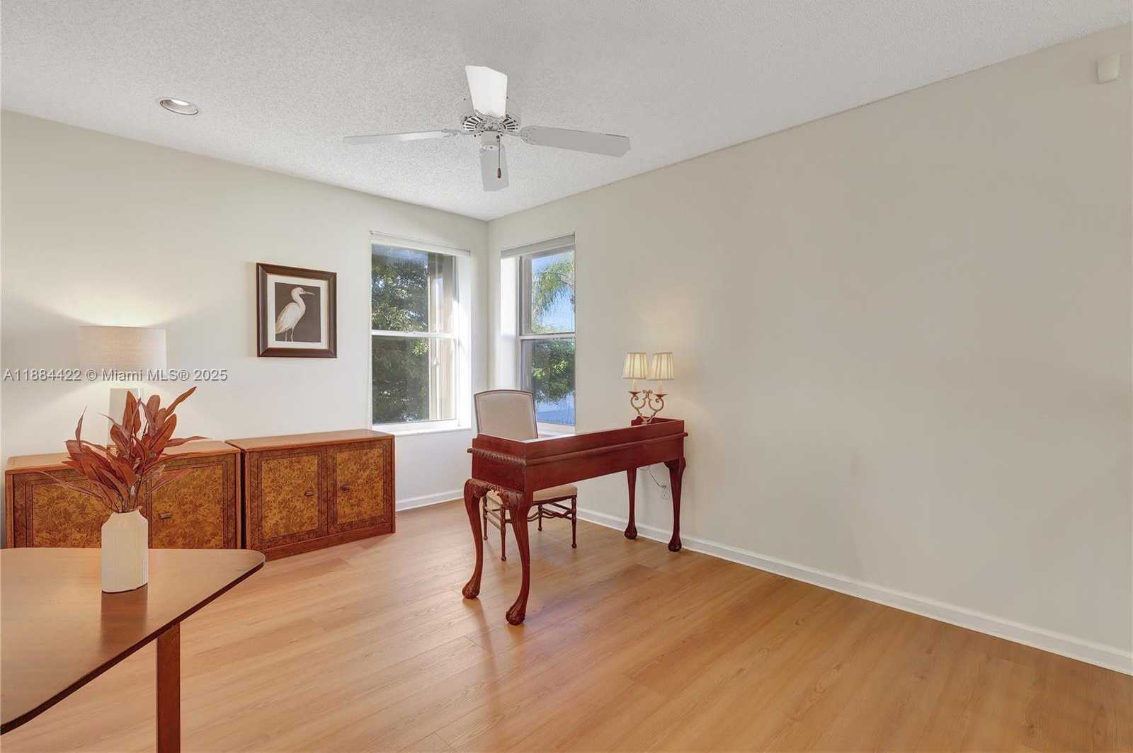 Small Image of 17516 NORTH WEST 7TH ST, Pembroke Pines Number 27