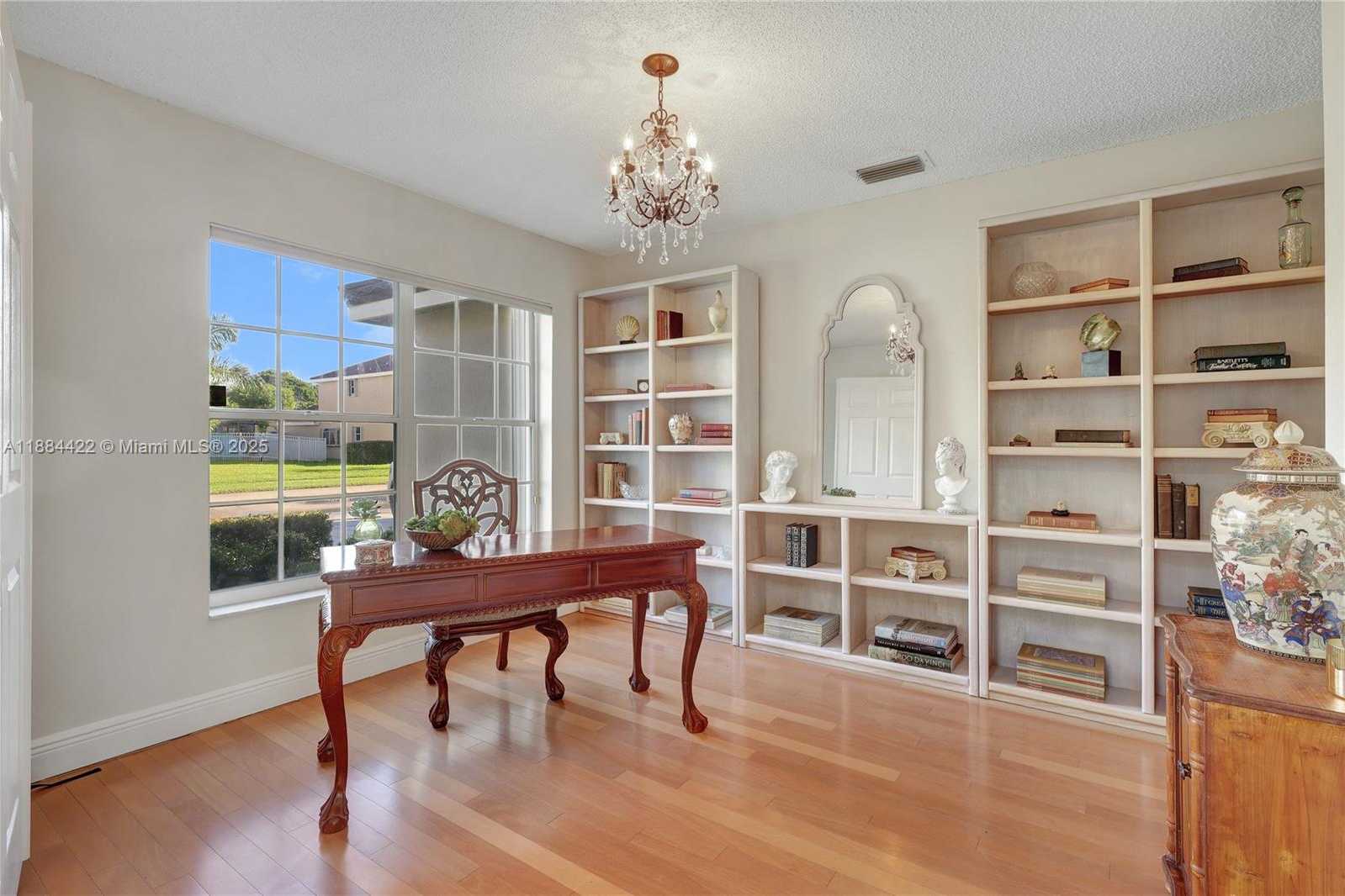 Small Image of 17516 NORTH WEST 7TH ST, Pembroke Pines Number 35