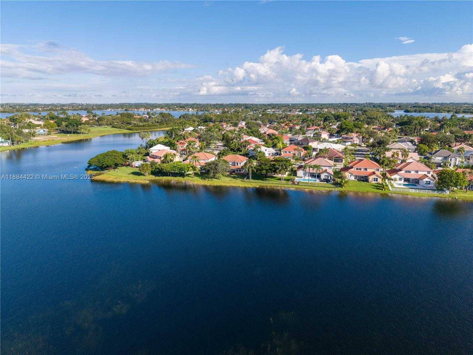Small Image of 17516 NORTH WEST 7TH ST, Pembroke Pines Number 48