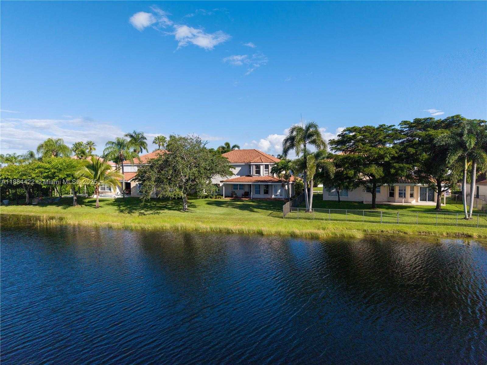 Small Image of 17516 NORTH WEST 7TH ST, Pembroke Pines Number 49