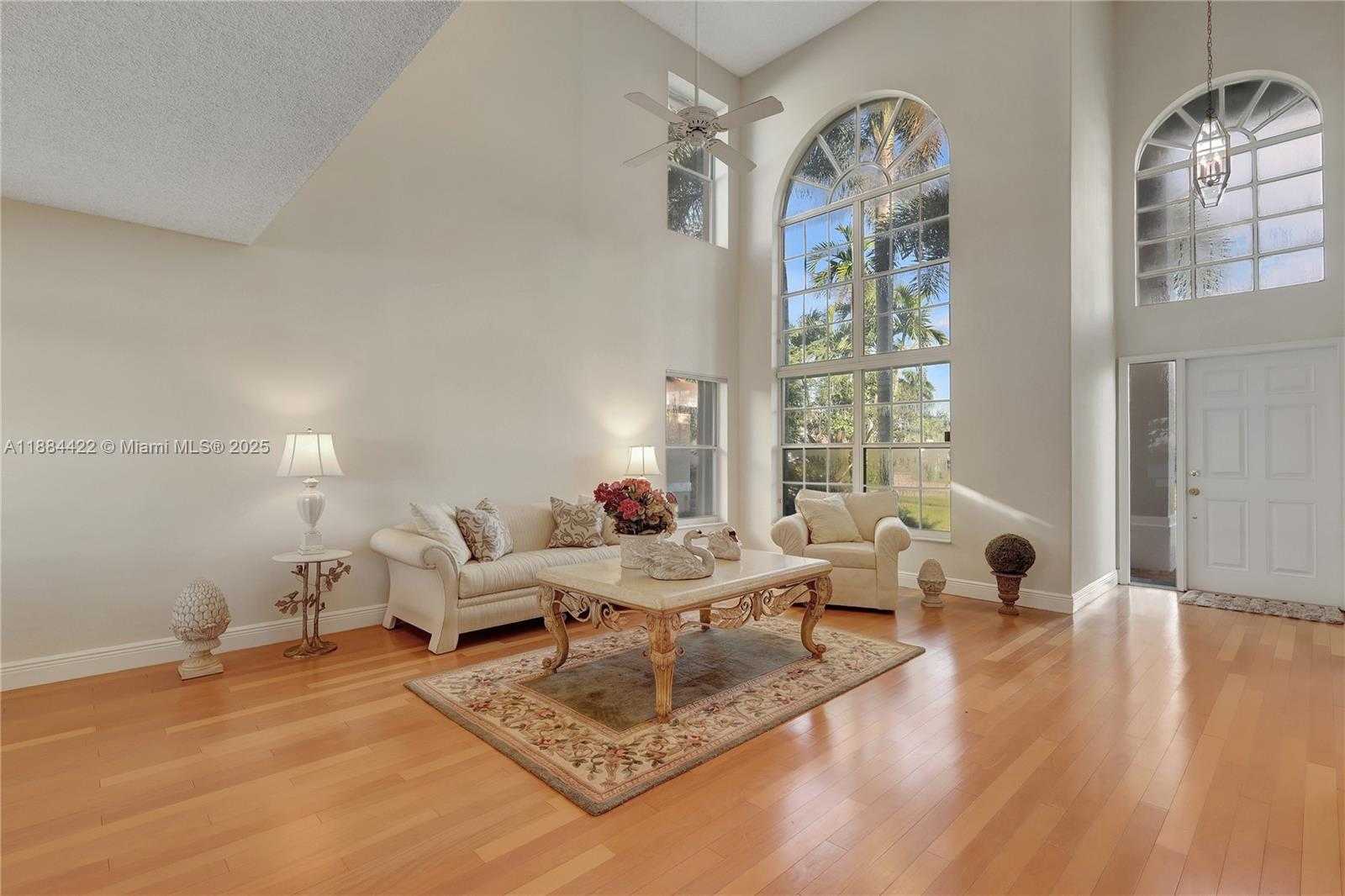 Small Image of 17516 NORTH WEST 7TH ST, Pembroke Pines Number 5