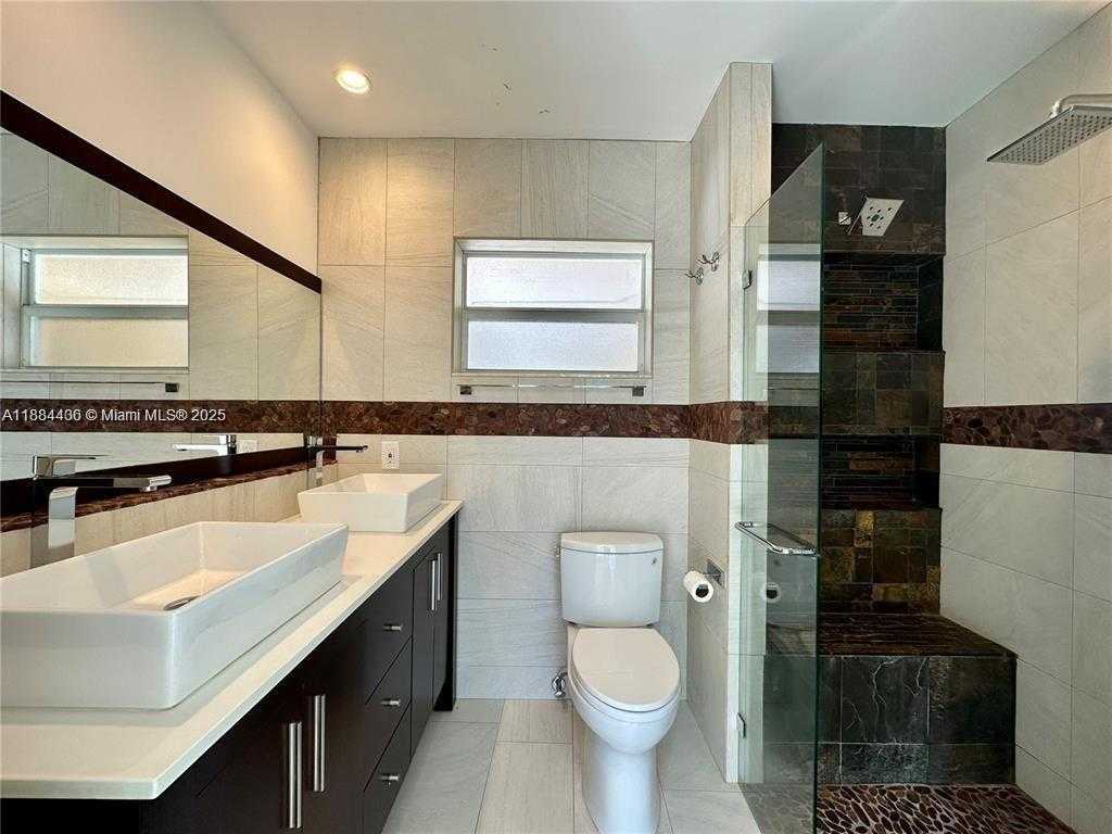 Small Image of 912 NORTH EAST 9TH CT, Pompano Beach Number 18