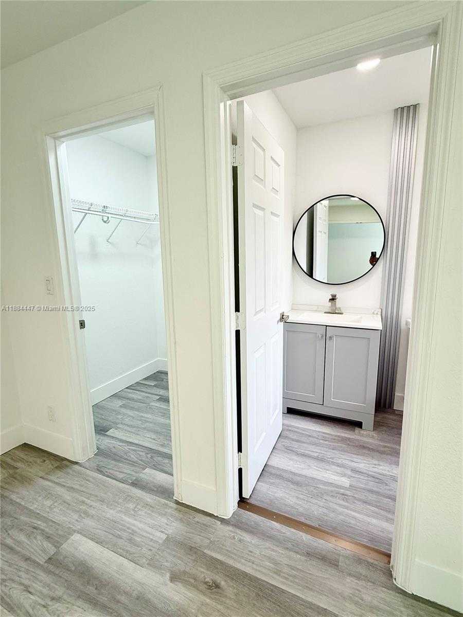 Small Image of 2850 NORTH WEST 12TH CT, Fort Lauderdale Number 15