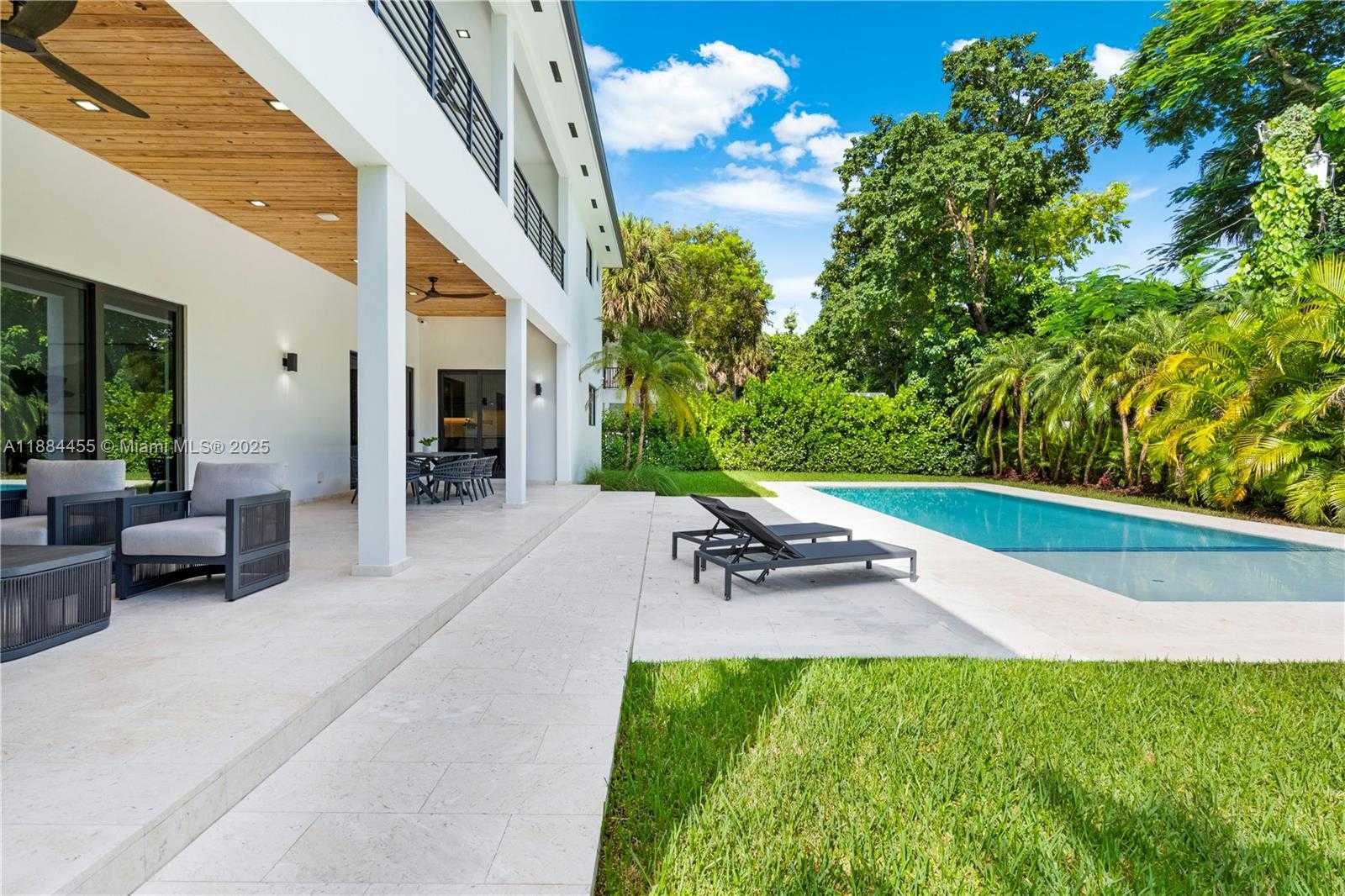 Small Image of 6401 SOUTH WEST 84TH ST, Miami Number 13