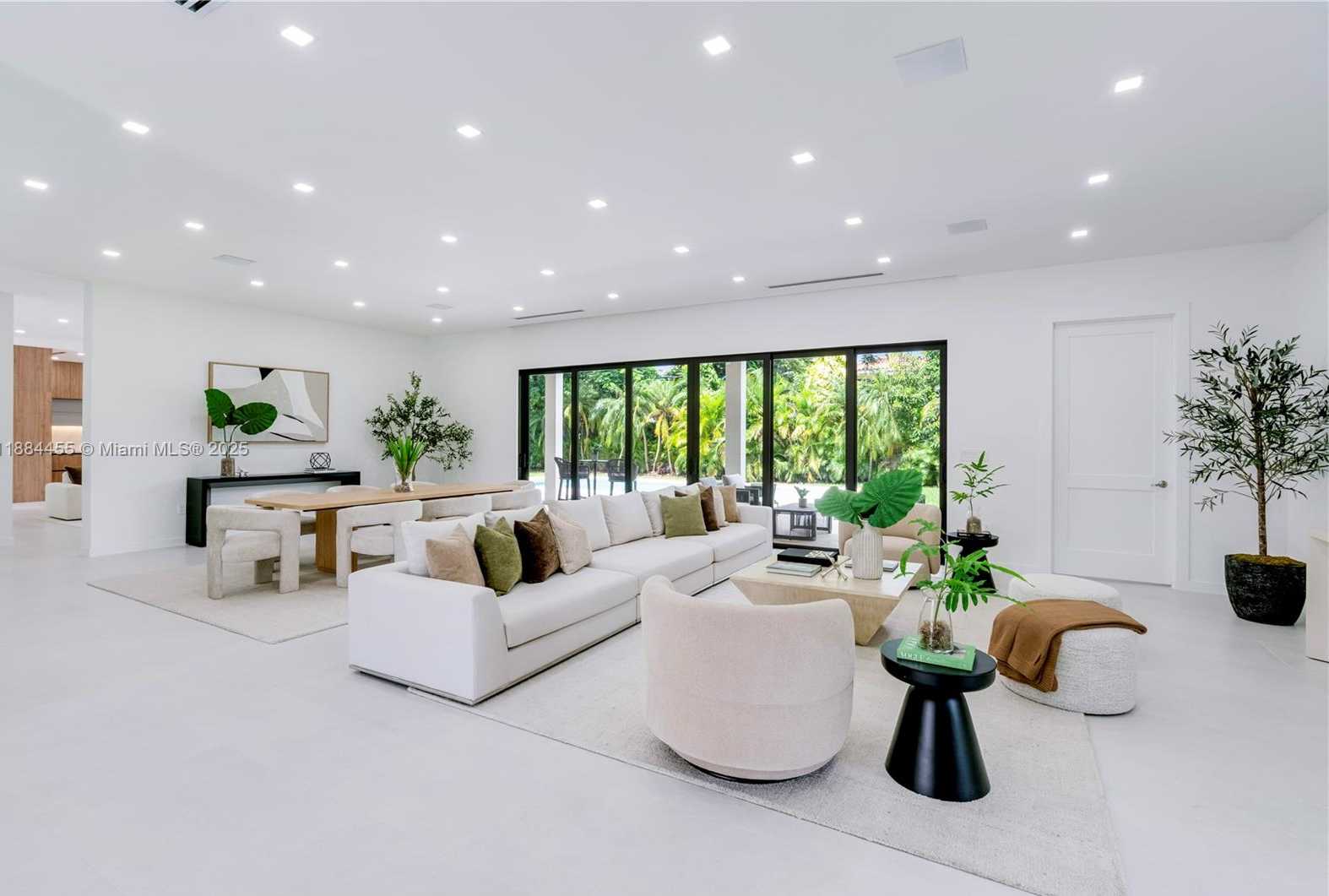 Small Image of 6401 SOUTH WEST 84TH ST, Miami Number 3