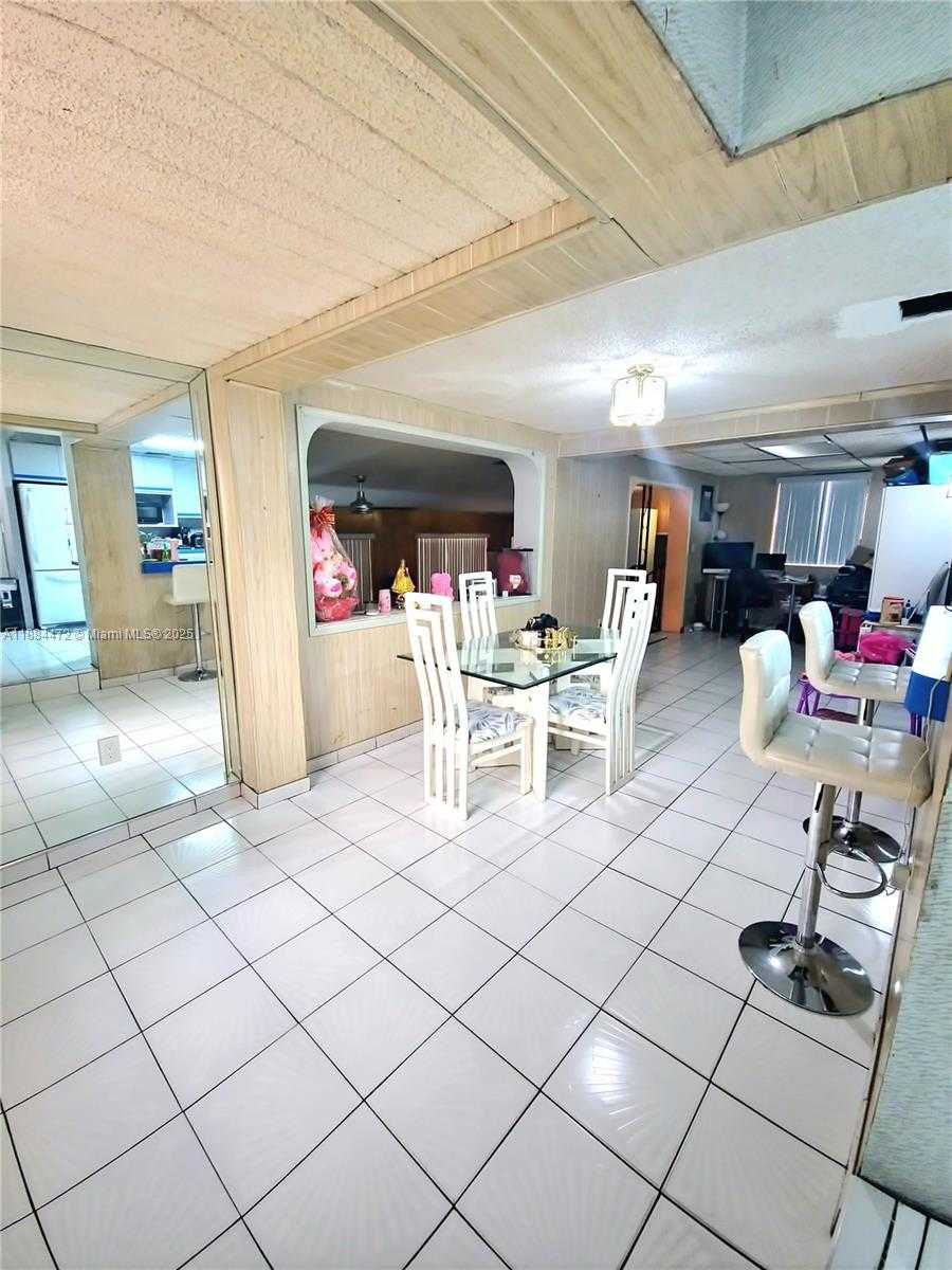 Small Image of 309 EAST 18TH ST, Hialeah Number 6
