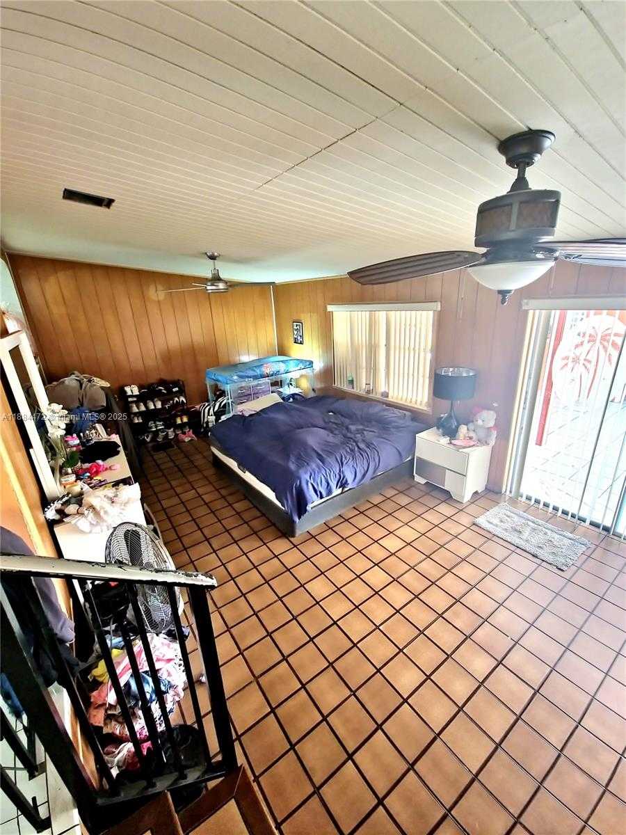 Small Image of 309 EAST 18TH ST, Hialeah Number 8