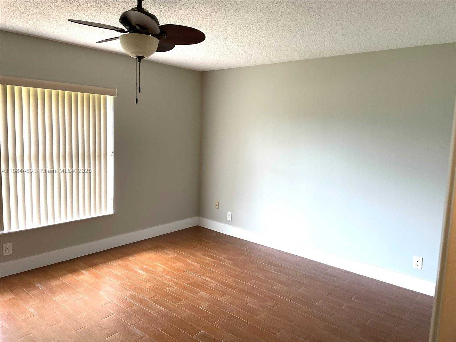 Small Image of 18052 SOUTH 105TH AVE S, Boca Raton Number 19