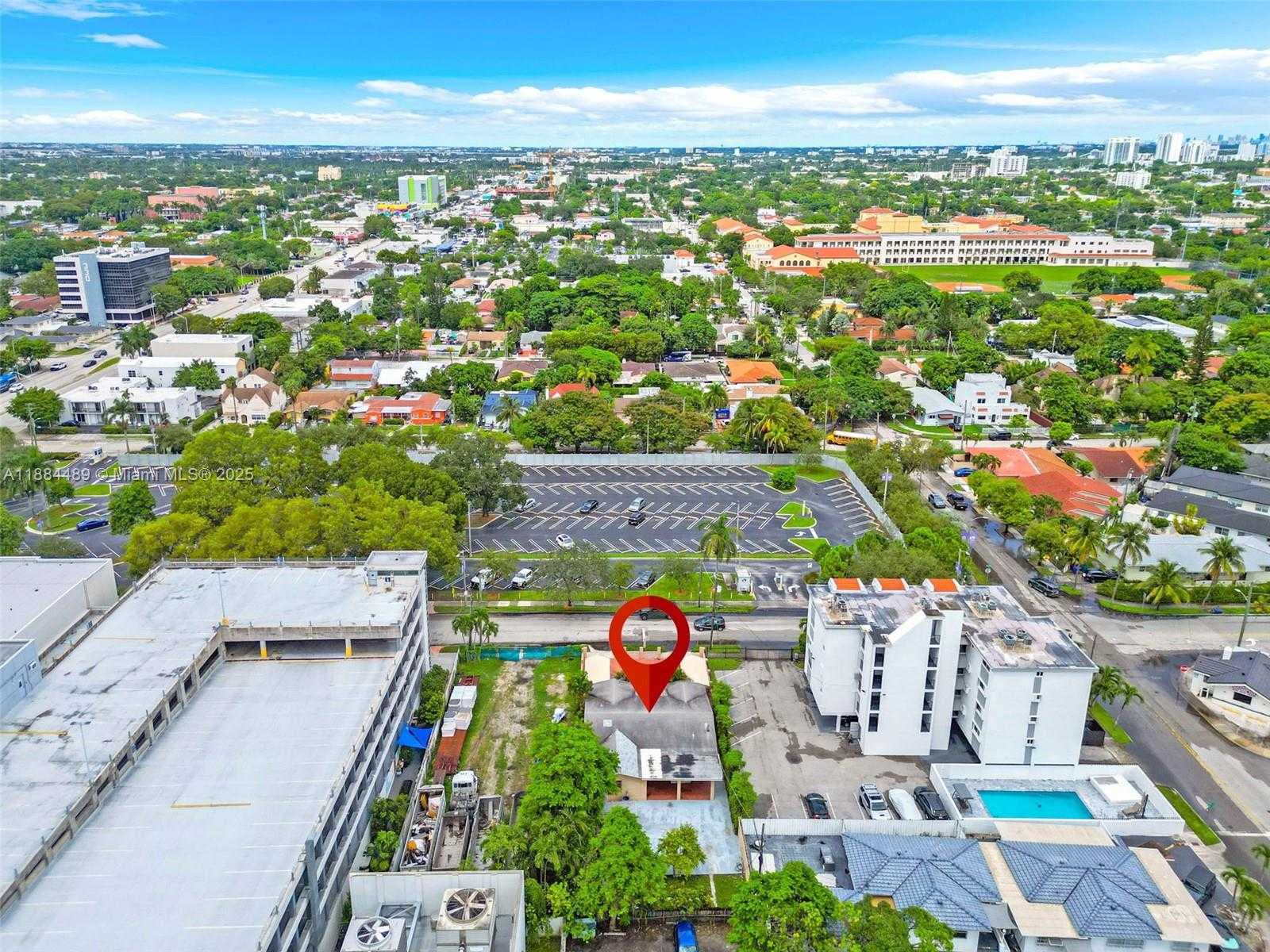 Small Image of 2524 SOUTH WEST 6TH ST, Miami Number 12
