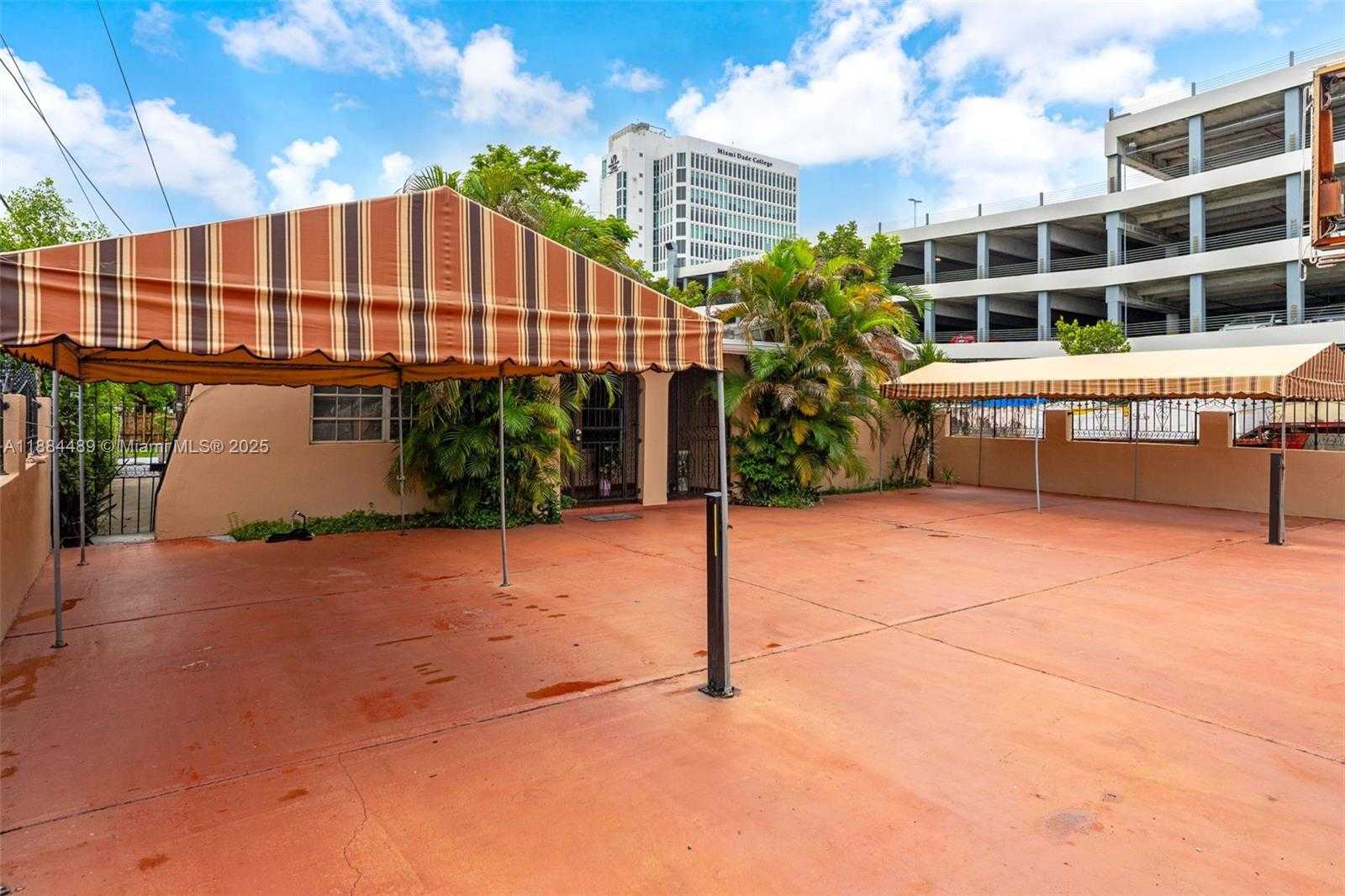 Small Image of 2524 SOUTH WEST 6TH ST, Miami Number 4