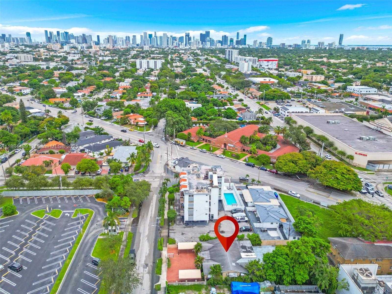 Small Image of 2524 SOUTH WEST 6TH ST, Miami Number 7