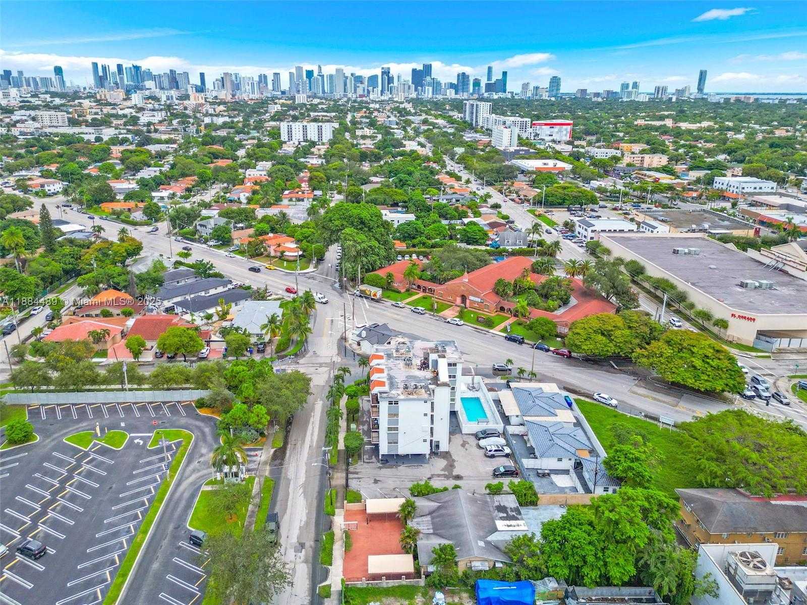 Small Image of 2524 SOUTH WEST 6TH ST, Miami Number 8