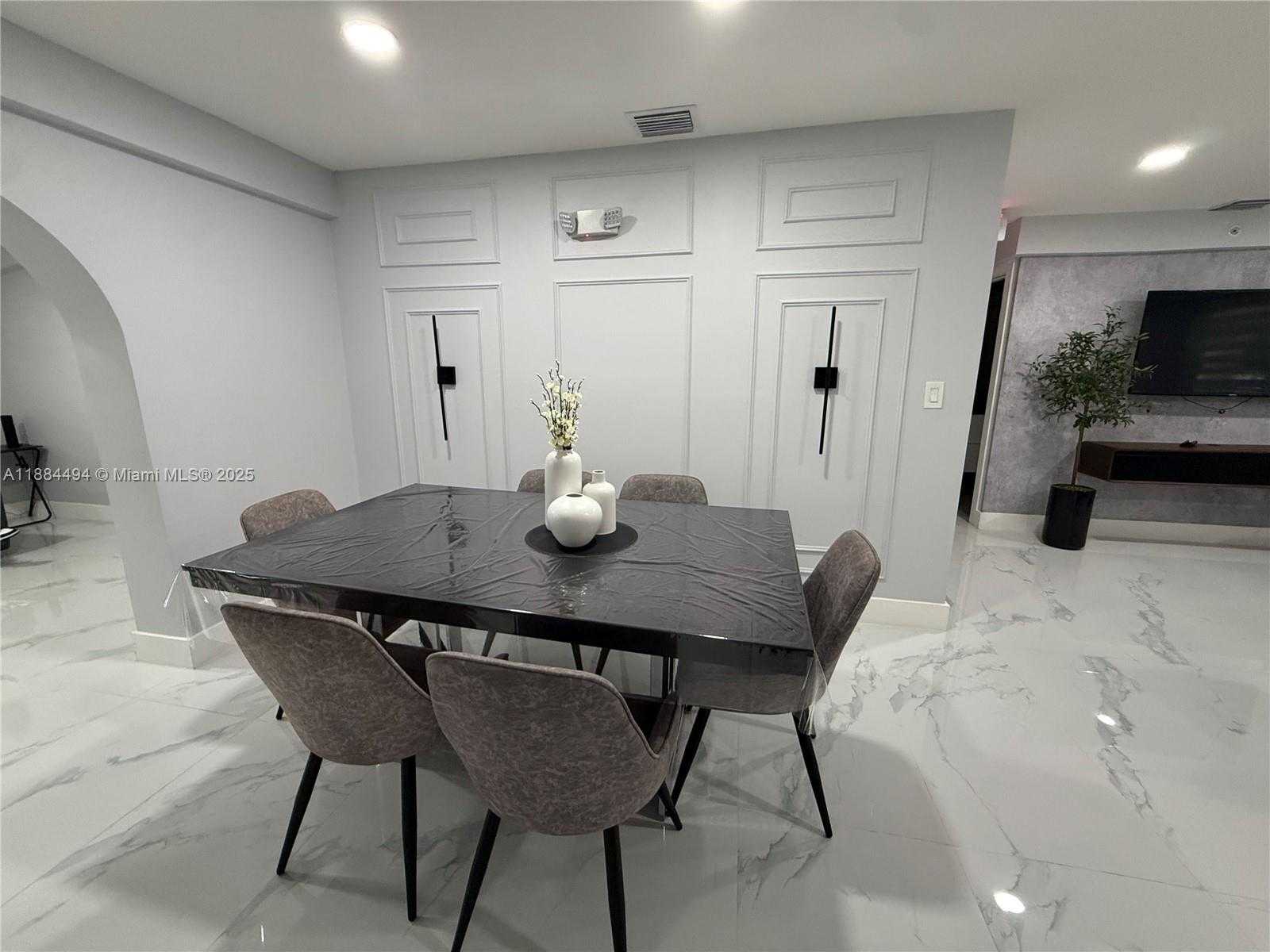 Small Image of 25425 SOUTH WEST 126TH CT, Homestead Number 34