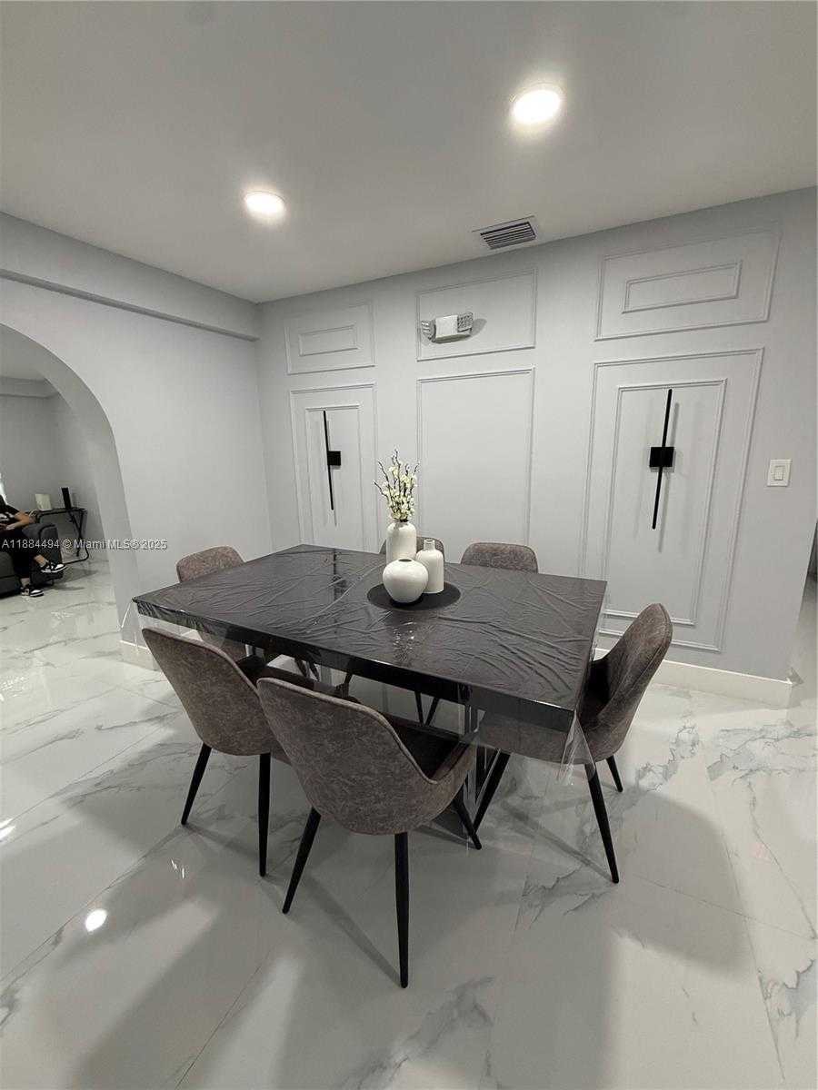 Small Image of 25425 SOUTH WEST 126TH CT, Homestead Number 35