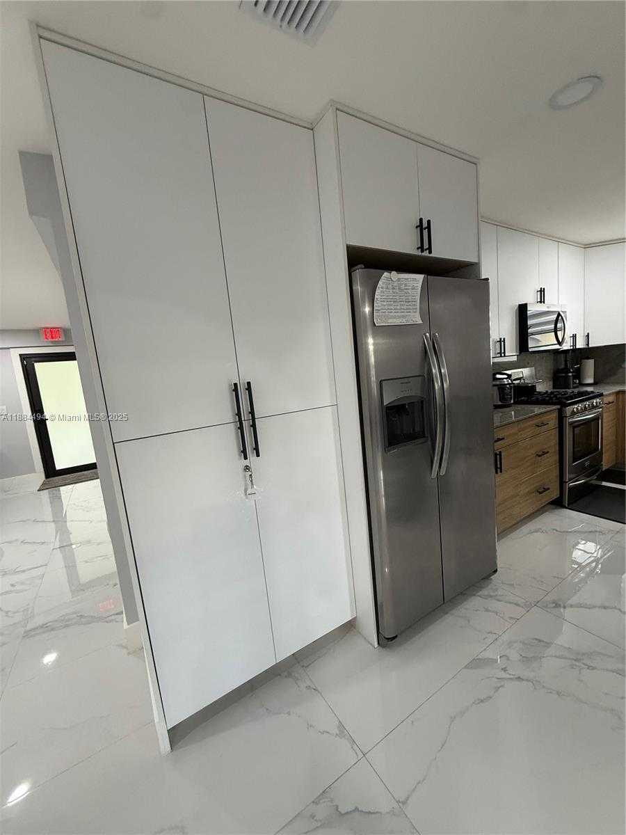 Small Image of 25425 SOUTH WEST 126TH CT, Homestead Number 37