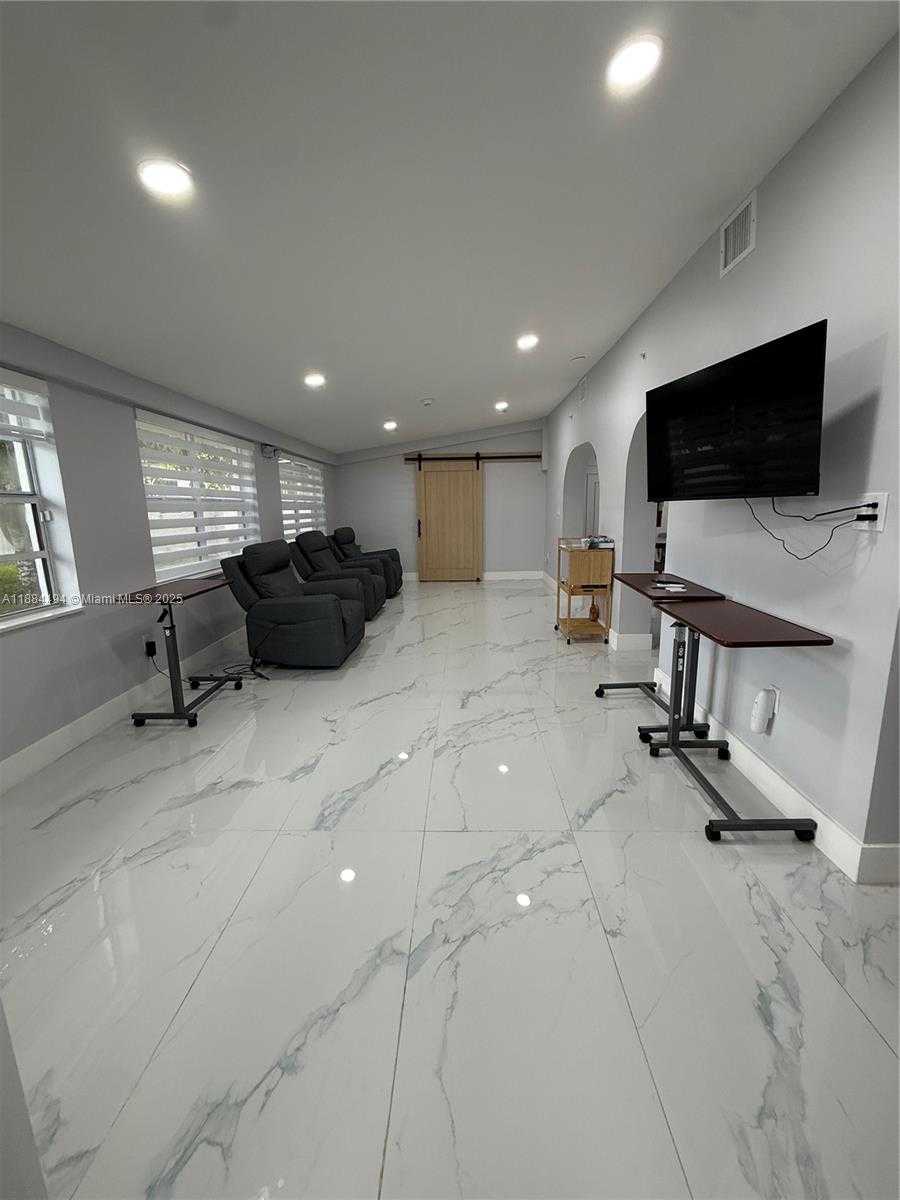 Small Image of 25425 SOUTH WEST 126TH CT, Homestead Number 40
