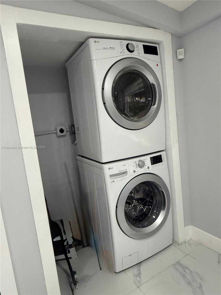 Small Image of 25425 SOUTH WEST 126TH CT, Homestead Number 43