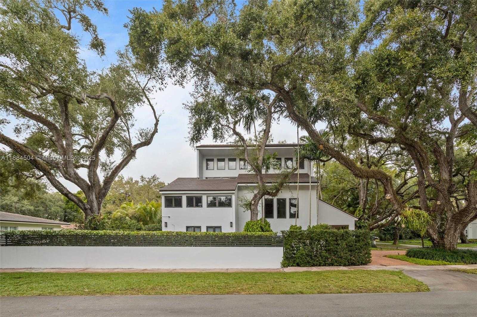 Small Image of 6510 CASTANEDA ST, Coral Gables Number 11