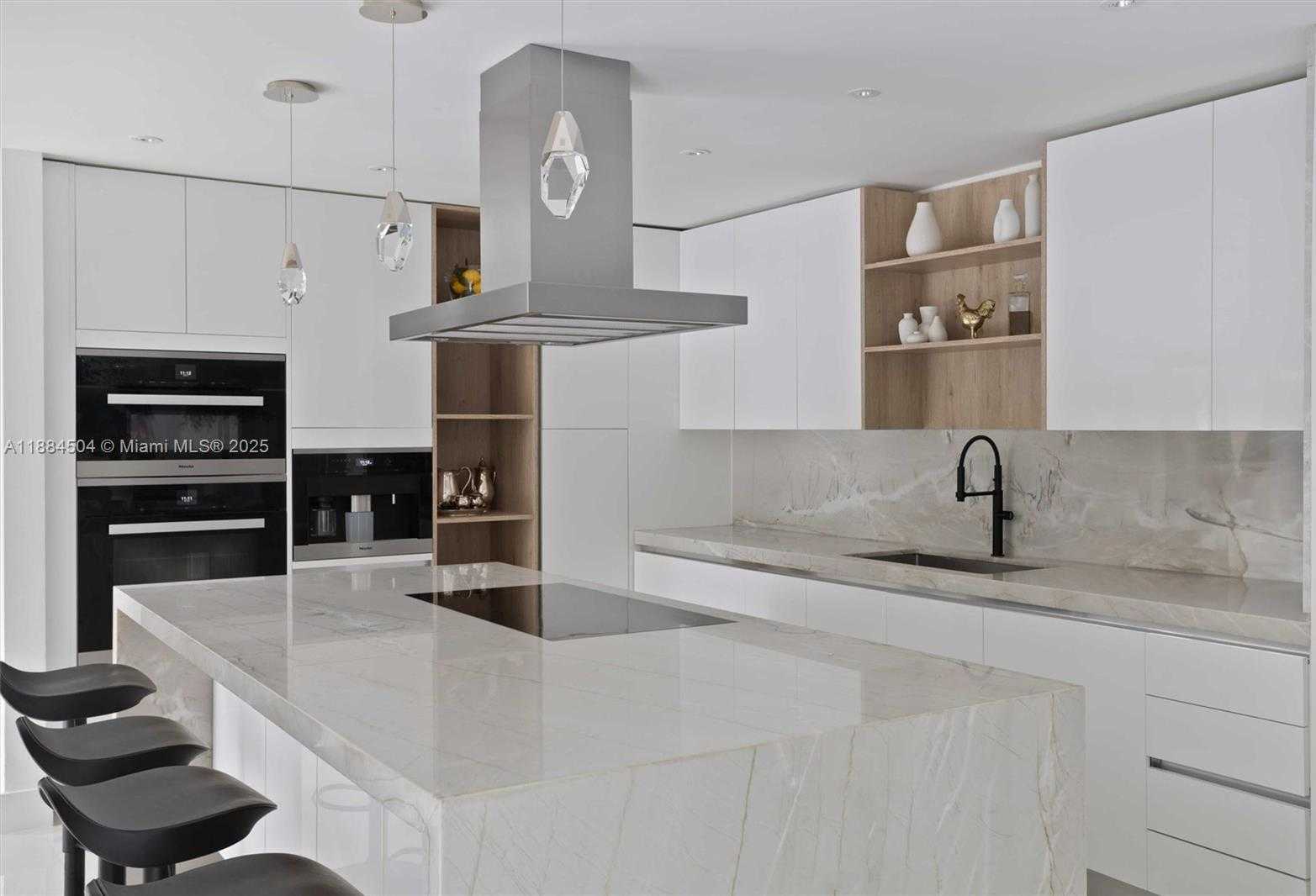 Small Image of 6510 CASTANEDA ST, Coral Gables Number 15