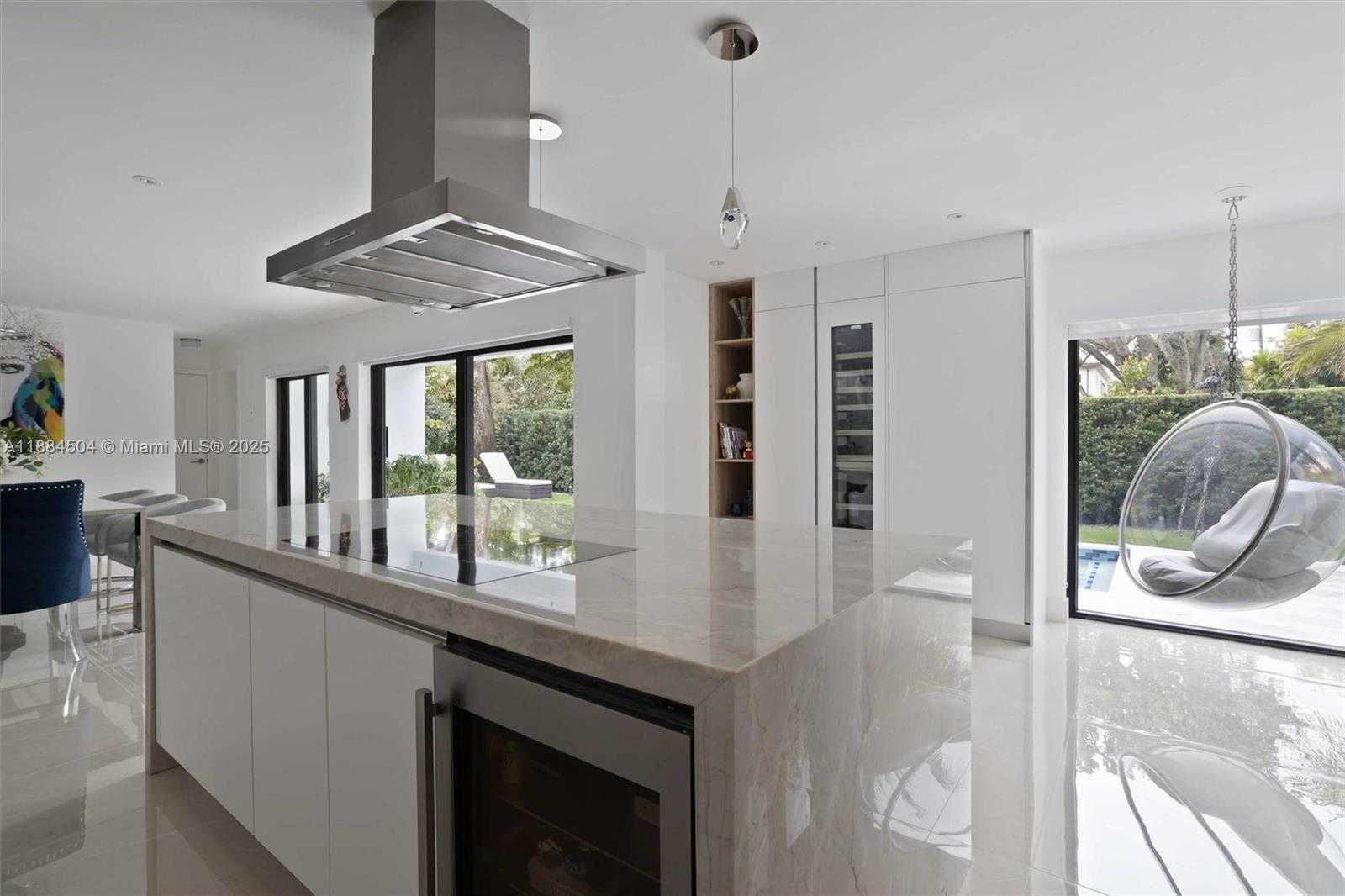 Small Image of 6510 CASTANEDA ST, Coral Gables Number 19