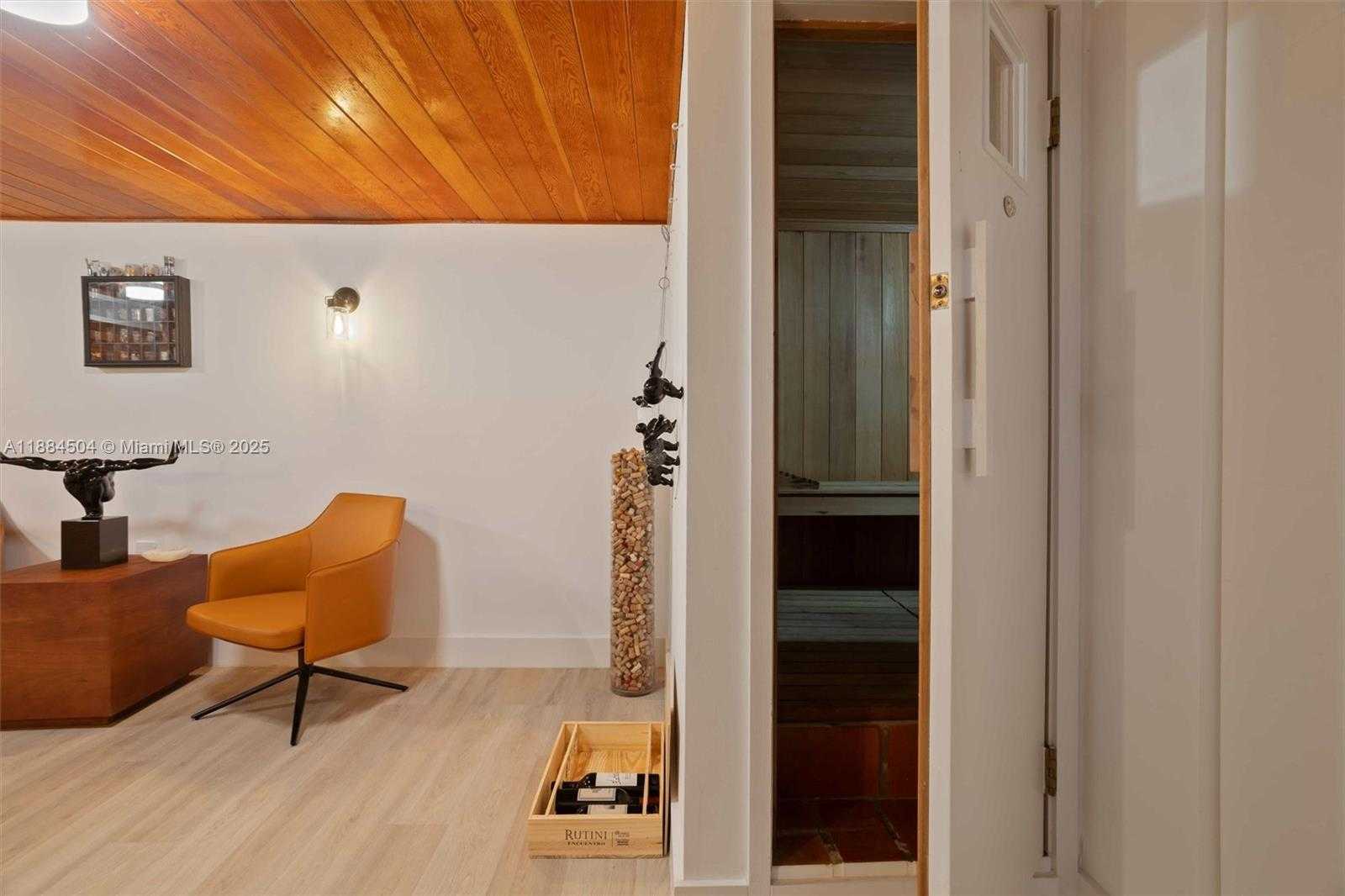 Small Image of 6510 CASTANEDA ST, Coral Gables Number 35