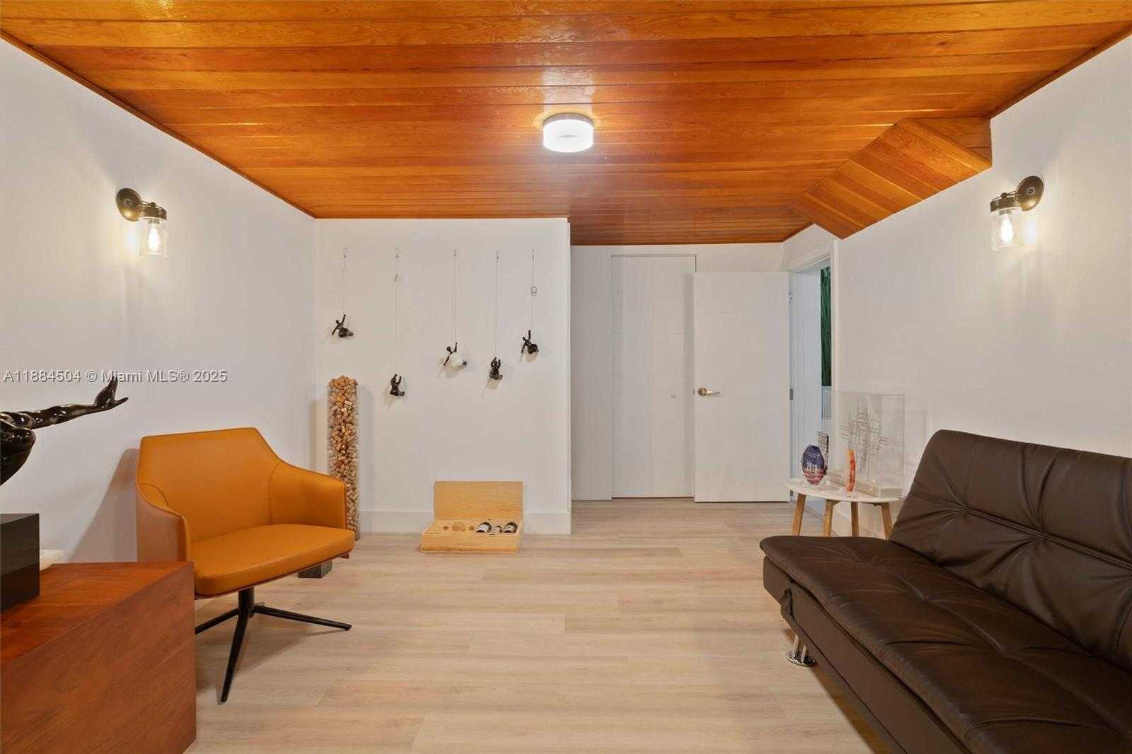 Small Image of 6510 CASTANEDA ST, Coral Gables Number 36
