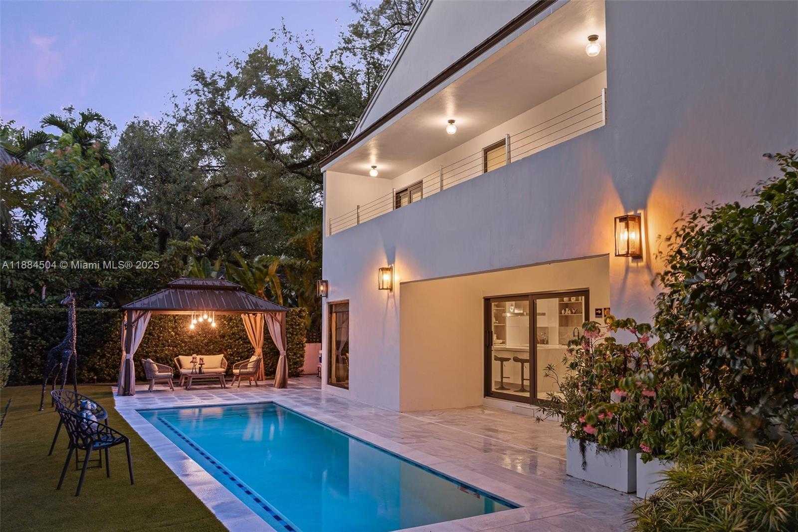 Small Image of 6510 CASTANEDA ST, Coral Gables Number 6