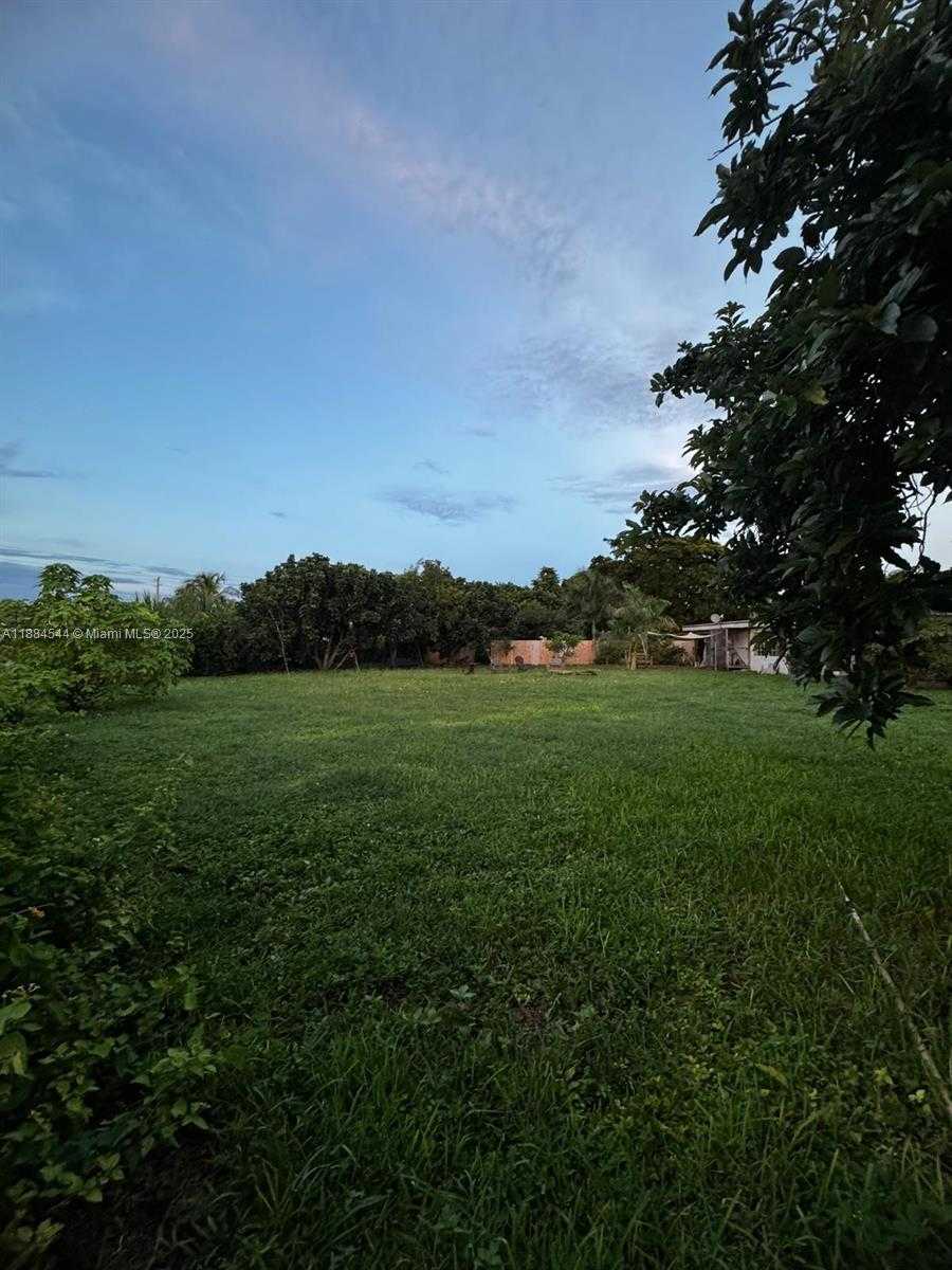 Small Image of 16101 SOUTH WEST 281ST ST, Homestead Number 11