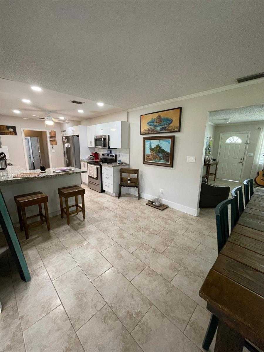 Small Image of 16101 SOUTH WEST 281ST ST, Homestead Number 4