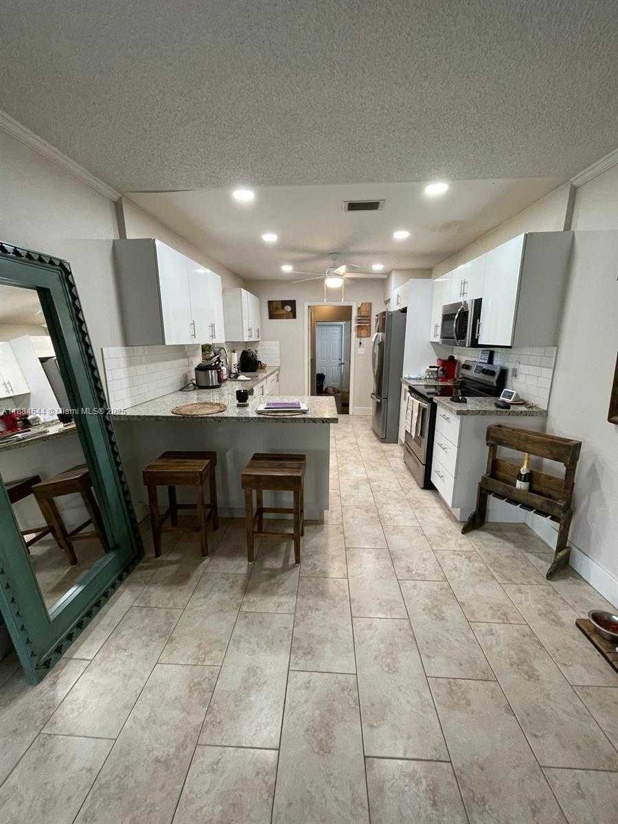 Small Image of 16101 SOUTH WEST 281ST ST, Homestead Number 7