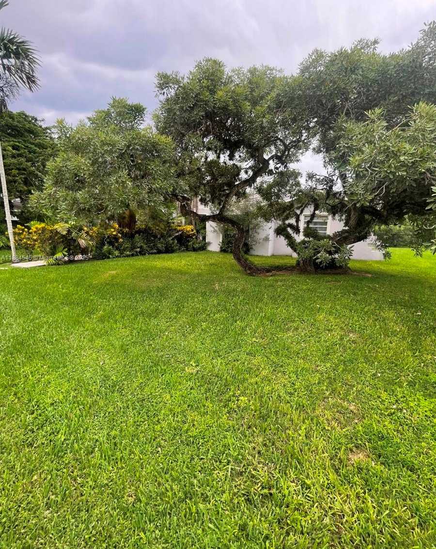 Small Image of 7185 SOUTH WEST 101ST ST, Pinecrest Number 17
