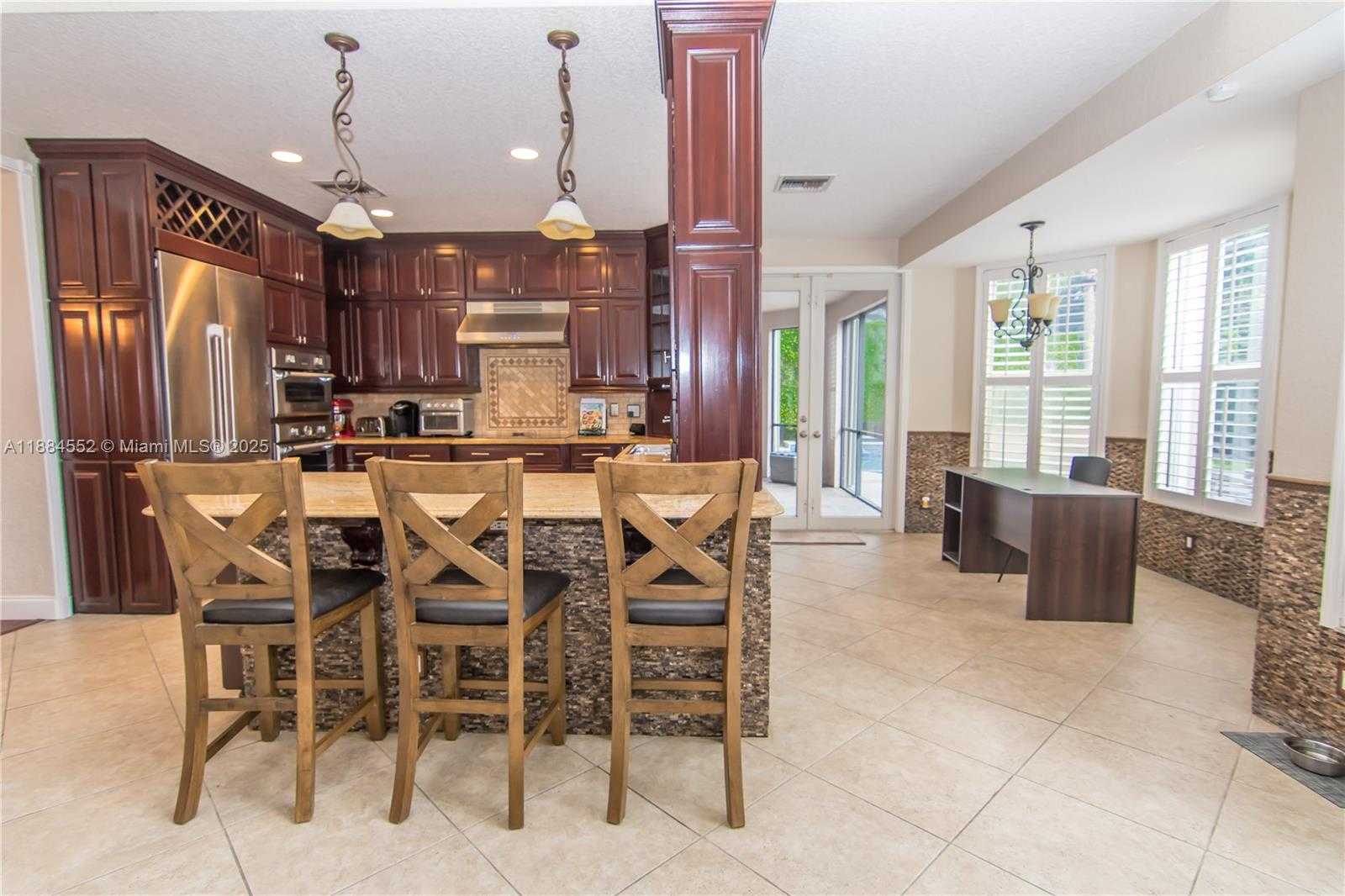 Small Image of 1091 SOUTH WEST 156TH AVE, Pembroke Pines Number 15