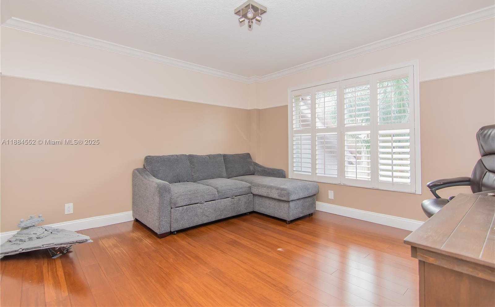 Small Image of 1091 SOUTH WEST 156TH AVE, Pembroke Pines Number 31