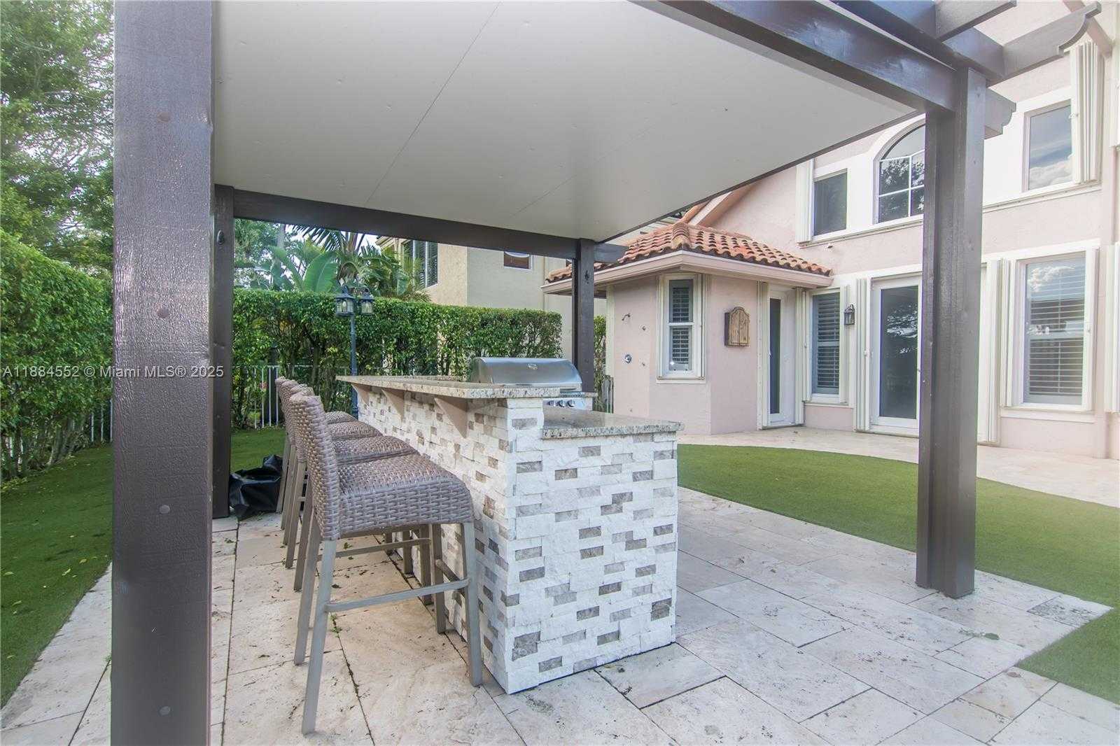 Small Image of 1091 SOUTH WEST 156TH AVE, Pembroke Pines Number 44