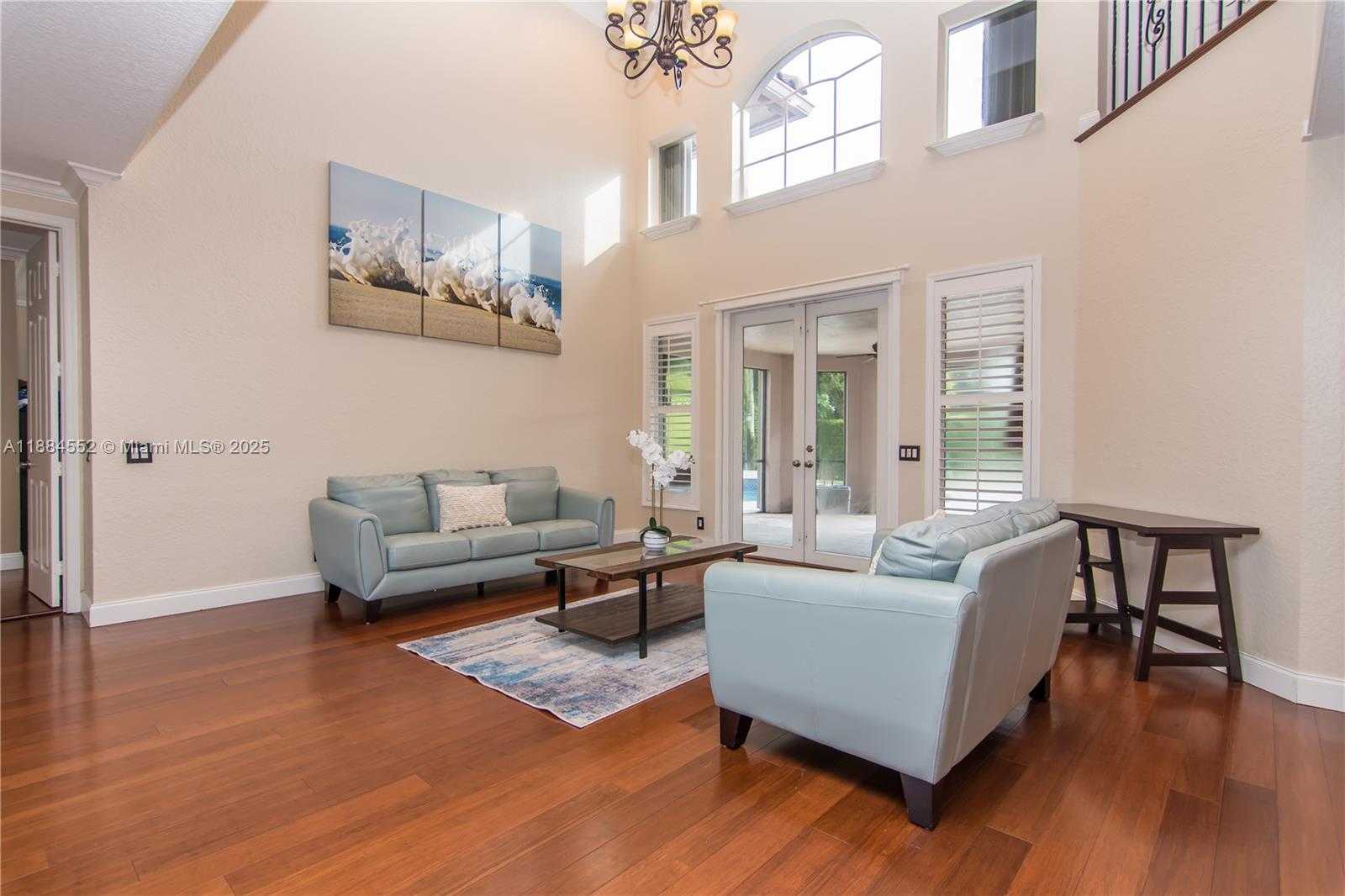 Small Image of 1091 SOUTH WEST 156TH AVE, Pembroke Pines Number 9