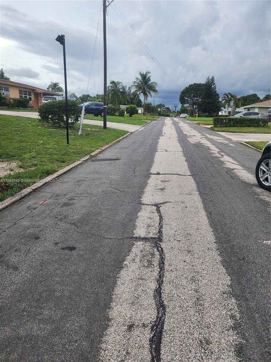 Imagen de Pequeño Objeto