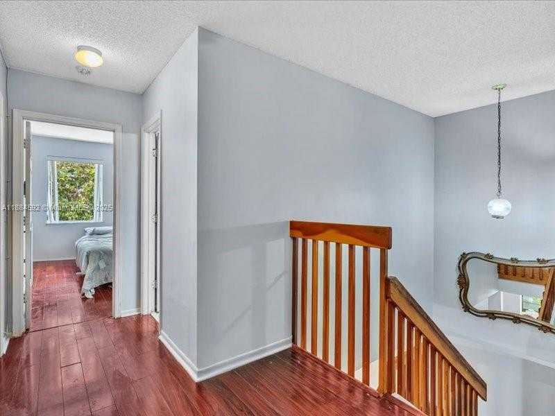 Small Image of 9900 SOUTH WEST 12 ST, Pembroke Pines Number 24