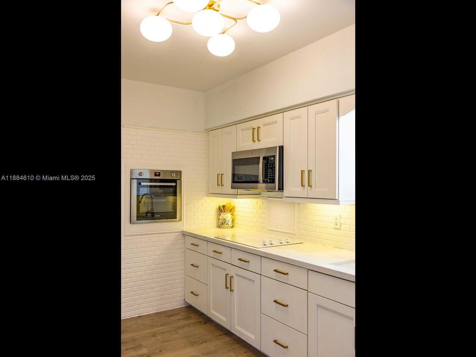 Small Image of 11504 NORTH EAST 6TH AVE, Biscayne Park Number 28