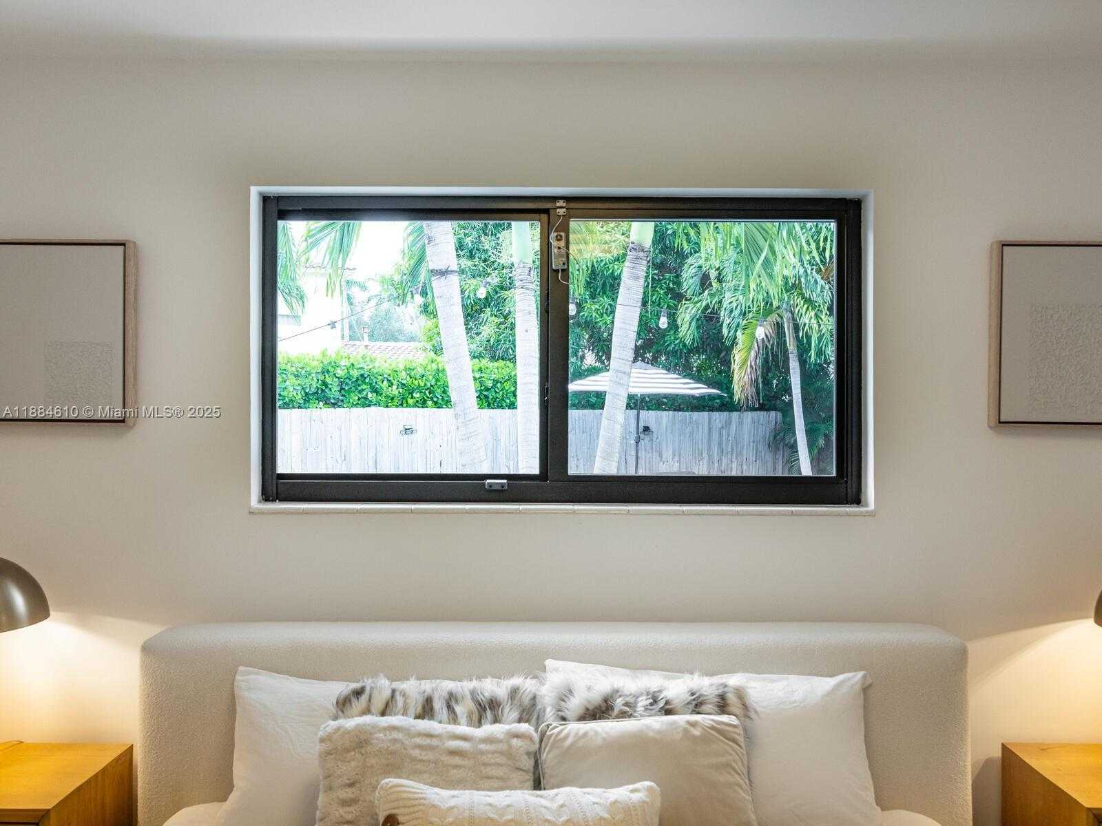 Small Image of 11504 NORTH EAST 6TH AVE, Biscayne Park Number 42