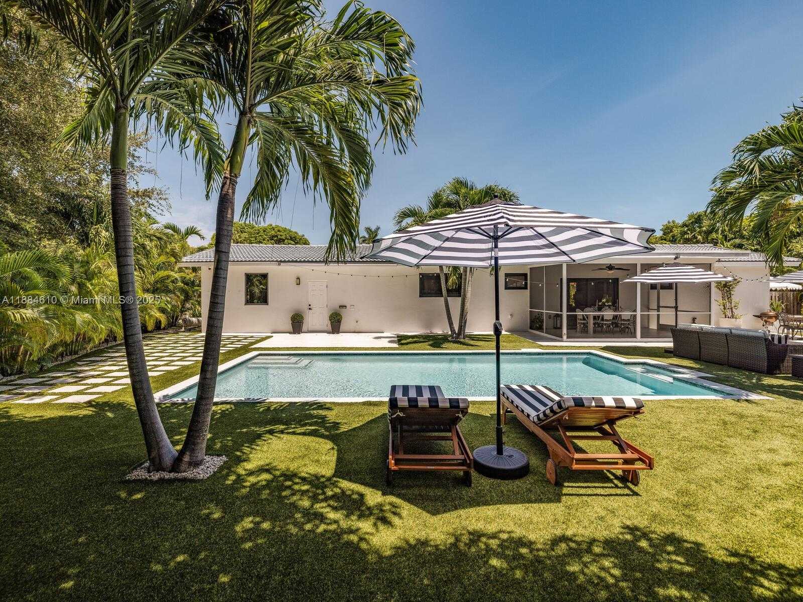 Small Image of 11504 NORTH EAST 6TH AVE, Biscayne Park Number 67