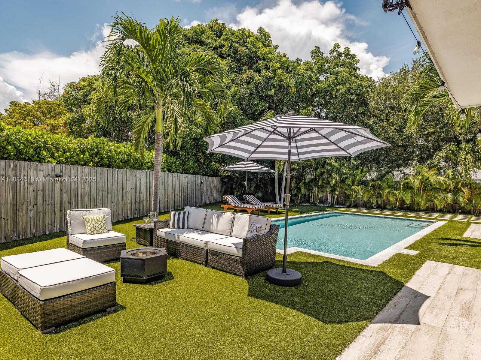 Small Image of 11504 NORTH EAST 6TH AVE, Biscayne Park Number 74